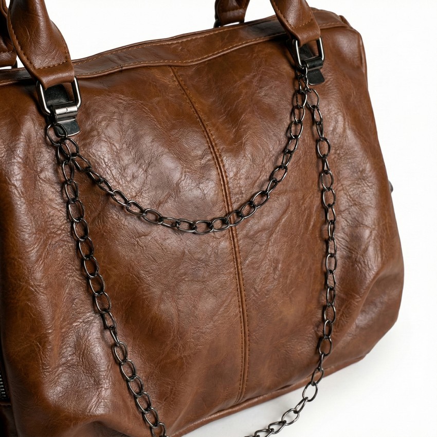 شنطة هاند ويمكن ارتداؤها كروس جلد إيطالي هافان بسلسلة أمامية مقاس 30×40